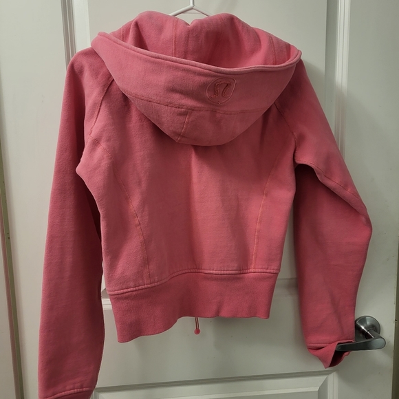 Barbie Pink lululemon athletica Scuba Hoodie Sz 6 LIKE NEW - Picture 3 of 5